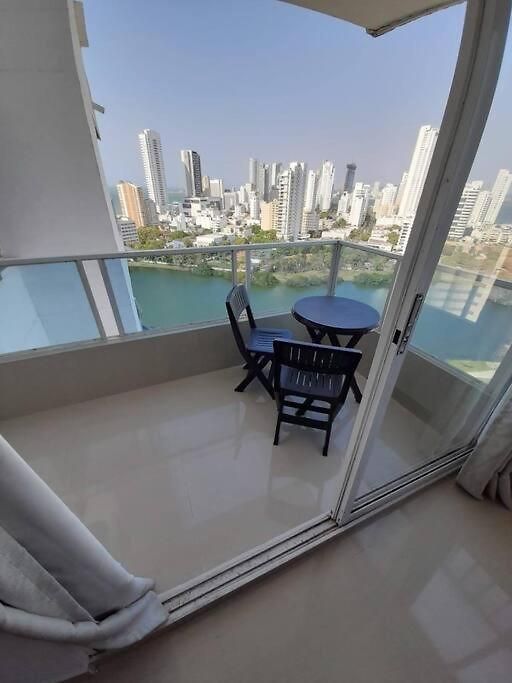 Con Hermosa Vista Al Mar En El Laguito Piso 19 Apartamento Cartagena