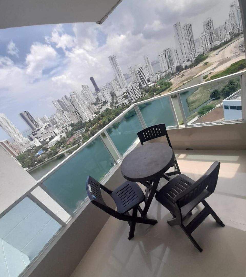 Con Hermosa Vista Al Mar En El Laguito Piso 19 Cartagena