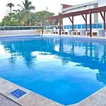 APT CON HERMOSA VISTA AL MAR EN EL LAGUITO Piso 19