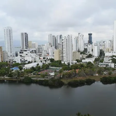 Con Hermosa Vista Al Mar En El Laguito Piso 19 Cartagena